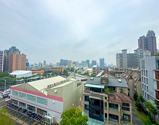 張育彰🏆美術館特區|全屋裝潢景觀3+1房平車 - Image 15