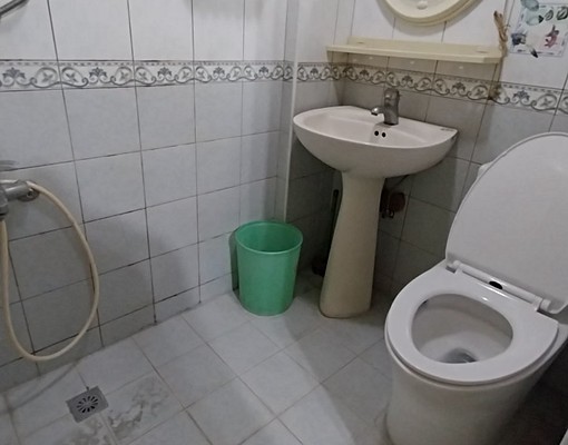 中原夜市超稀有便宜電梯華廈套房~下樓就是夜市~ - Image 3