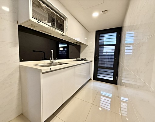 學學一中🔥一中中國醫中友🔥可租補大露台🔥超美3房平車 - Image 8