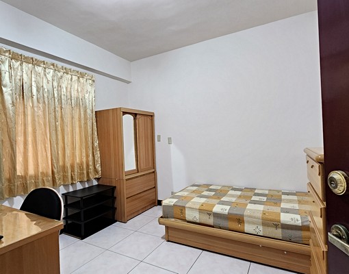 捷運板橋站出租套房~步行一分鐘!鄰文化路一段.新板特區 - Image 1