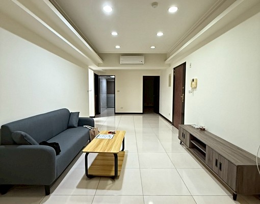 近學區/電梯大雙房/全新家具/可貓/可租補 - 591租屋網 - Image 1