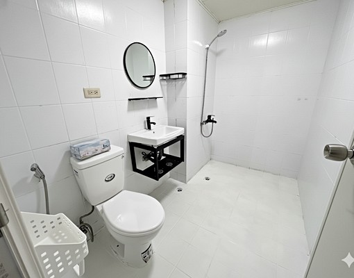 水湳、中清捷運站🍎溫馨兩房+平面車位🍎可貓、可租補 - Image 2