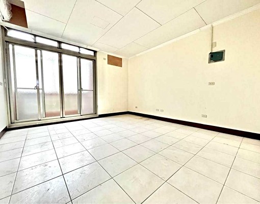 仲免！湖口德興路－臨路透天+店面 - 591租屋網 - Image 8