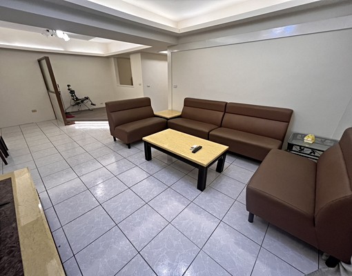 水湳文心中清中高樓3+1房✨大坪數✨家庭合租租補首選✨平車✨ - Image 3