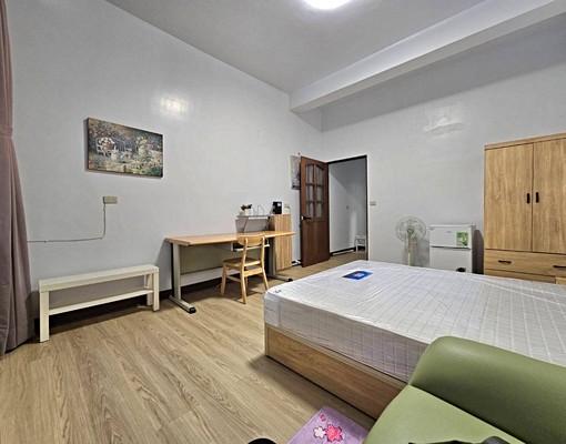 文化中心高師大附近超大明亮雅房可租補 - Image 7