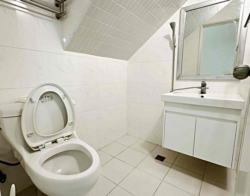 透天四房💖近捷運站💖門口可停車💖可租補 - 591租屋網 - Image 6