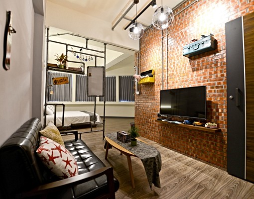 近台南火車站套房出租(歡迎工作室、短租最少1個月起) - Image 1