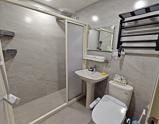 中壢內壢區｜全屋翻修設計宅｜含平面汽機車位｜3房2廳2衛 - Image 14