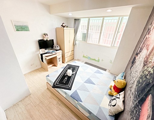 勤美/公益✴精品漂亮採光大空間✴木地板✴獨洗獨曬✴便宜 - Image 5