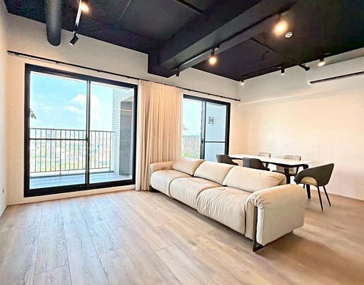 來跟漢神百貨做鄰居吧🏡頂樓帝王戶大3房雙平車/可租補戶籍 - 591租屋網 - Image 1