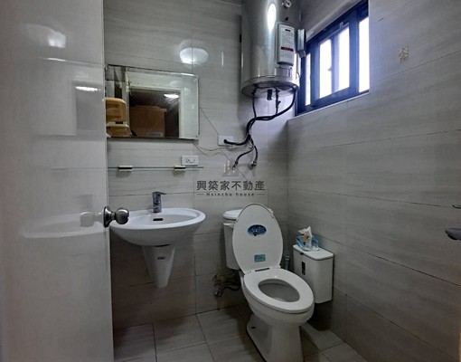 巨城商圈｜獨立陽台洗衣機美套房｜禁寵物 - 591租屋網 - Image 1