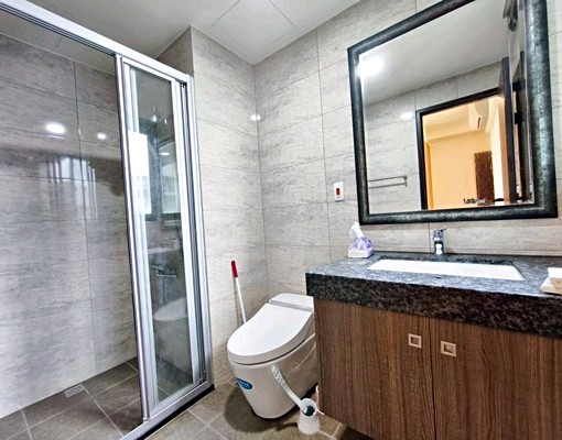 竹科大門好事多旁飯店式管理屋況新有車位 - Image 6