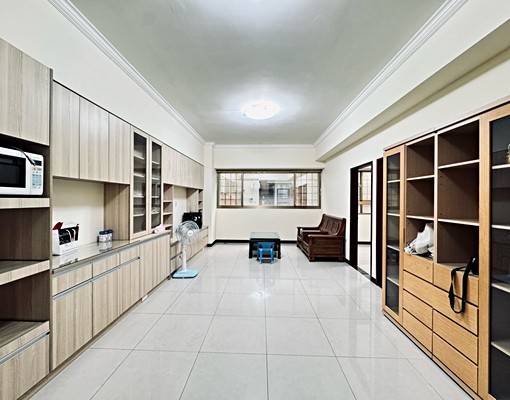 近三重站電梯大二房.可租補 - 591租屋網 - Image 1