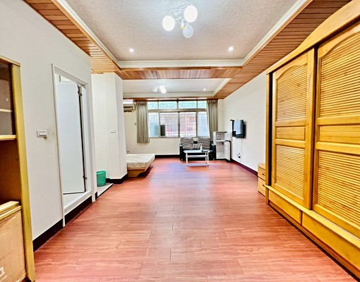 超大空間✨超強採光✨獨洗曬✨有垃圾處理✨ - Image 2