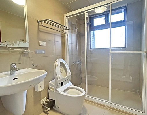 A18~鬧中取靜~大坪數~優質3房~含車管 - Image 8