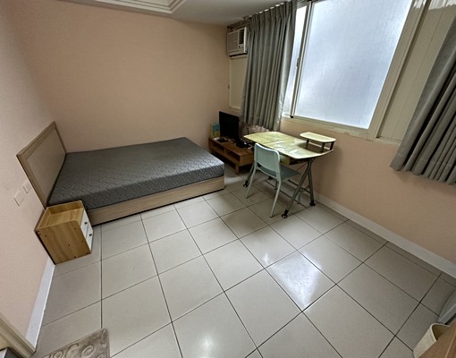 中壢SOGO旁套房可租補 - Image 1