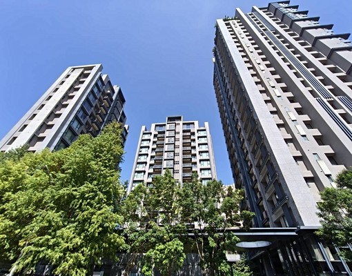 【東京中城｜關新商圈凌雲大器四房＋平面車位】 - 591租屋網 - Image 1