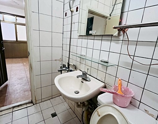 三重國小🚝全新變頻冷氣🔥傢俱誠可談⚡️格局方正 - 591租屋網 - Image 5