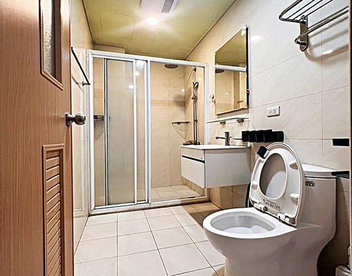 H-民和路近百坪大露台透店出租 - 591租屋網 - Image 8