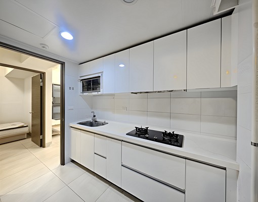 環球市四室附平車*獅子王 - Image 3