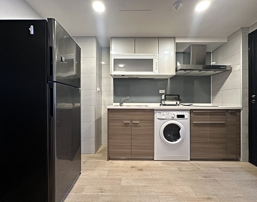 走路三分鐘到高鐵站！可寵！附傢俱！附車位！採光大套房 - 591租屋網 - Image 14