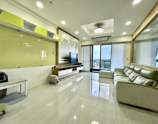 步行五分鐘捷運A19ꕤ太睿泰極景觀超大三房車位 - Image 1