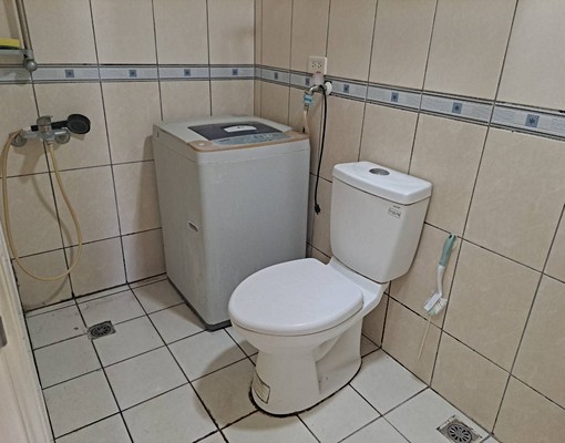 近寶雅,好博家賣埸,竹光國中交通便利. - Image 8