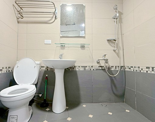 獨洗獨曬🌻家具電全🌻垃圾子母車🌻飲水機🌻機車位 - Image 4