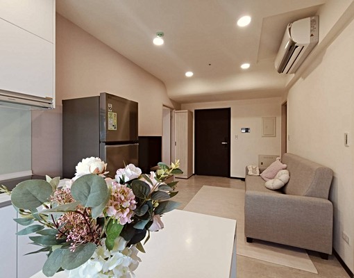 愛琴海全新溫馨2房景觀宅+車位✨可租補✨免服務費✨家電齊全 - Image 1