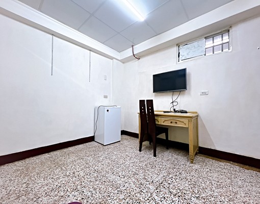 近!東門國小/電梯套房可補助可短租/乾淨舒適 - Image 6