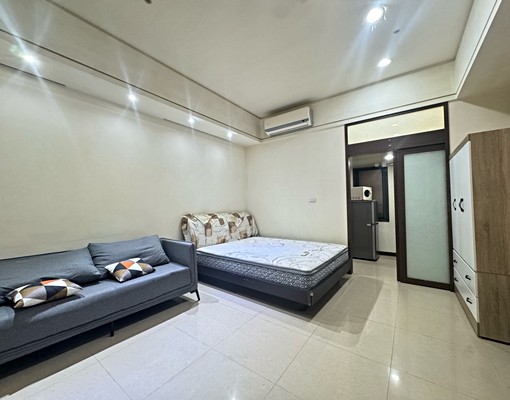 板橋捷運站旁馥華時尚會館F1大套房 - 591租屋網 - Image 2