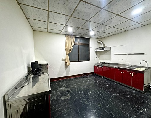 (租)南京路透店/有整理/屋況佳/正南京路上/地20坪 - 591租屋網 - Image 10