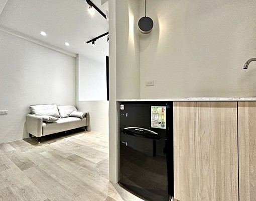 近中教大/一中電梯套房💖陽台獨洗曬💖流理臺+更衣空間🌟 - Image 3