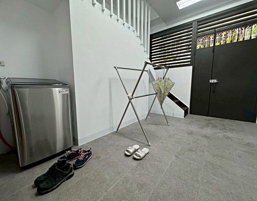 板新🏠全新裝潢拎包入住🌟大露台⚡️帳單計費 - Image 15