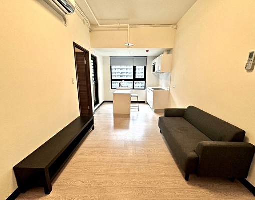 高鐵站旁✨可租補✅2房平車✨傢俱電全配面中庭✨寵可談 - Image 1