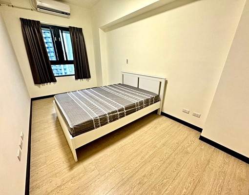 高鐵站旁✨可租補✅2房平車✨傢俱電全配面中庭✨寵可談 - Image 6