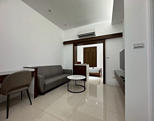 板新🌟超大空間🌟大露台🌟全新裝潢/流理台/獨立電表 - Image 2