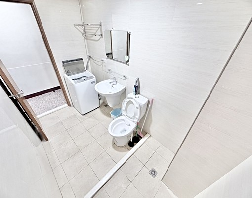 小洪精選-超大間💜採光💜陽台獨洗💜大理石地板 - Image 9