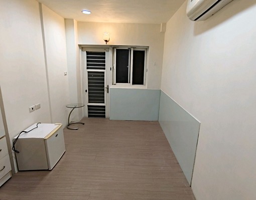 近江子翠站50公尺溫馨明亮有專屬洗衣機及陽台，床墊床架採購中 - Image 7