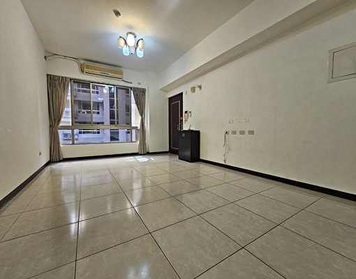 ⭐竹城東京3房⭐可租補⭐28000含管⭐藝文展演中心對面⭐ - 591租屋網 - Image 1