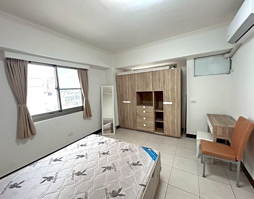 中華家樂福可租補有廚房大套房 - Image 3