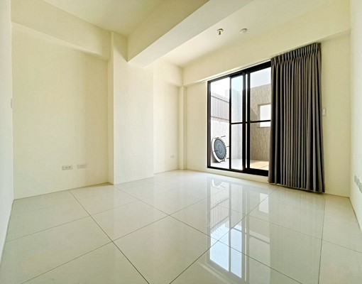 店住⭐邊間整棟透天⭐辦公室住家⭐可報稅可營登⭐臨大馬路邊 - Image 9