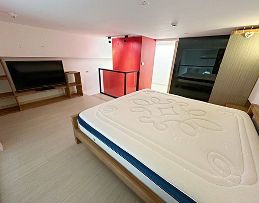 竹圍捷運南加州★嚴選溫馨1+1R附家電具含管★ - Image 10