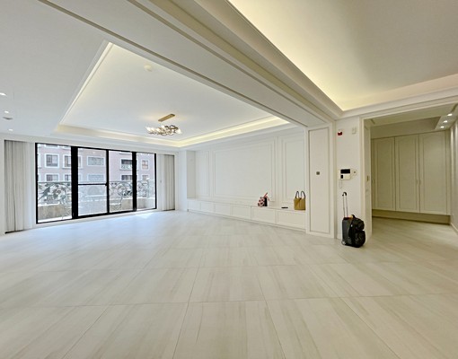 中悅新天鵝堡✦上南崁頂級御所典雅裝潢多主臥衛浴開窗 - Image 1