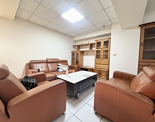 中央公園旁💫大二房有車位/頂樓視野戶/台水台電 - 591租屋網 - Image 2