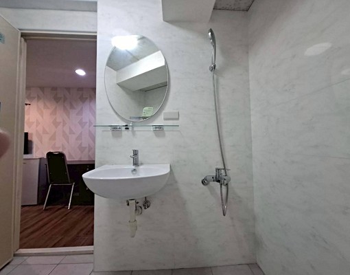 電梯獨立套房,衛浴全新整理,獨洗曬 - 591租屋網 - Image 8