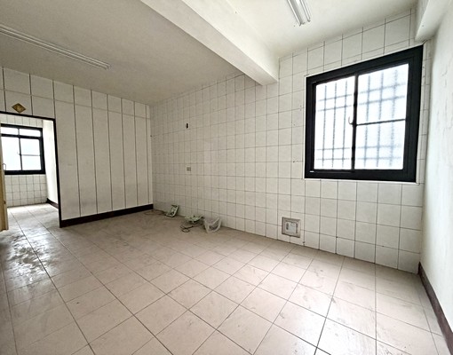 ㊝新營近交流道家樂福/大坪數透天/可戶籍租補/可營登 - Image 6