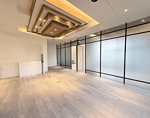 人潮洶湧之遠雄頂美三角窗店面 - 591租屋網 - Image 14