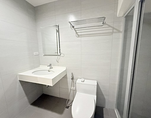 人潮洶湧之遠雄頂美三角窗店面 - 591租屋網 - Image 10