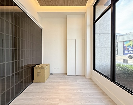 人潮洶湧之遠雄頂美三角窗店面 - 591租屋網 - Image 7